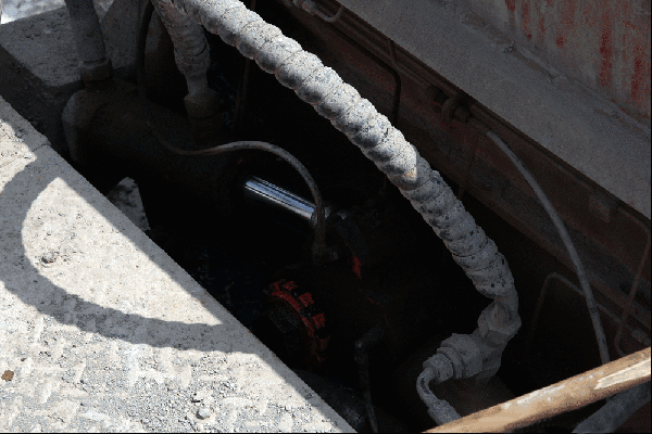 泵車、混凝土泵、混凝土