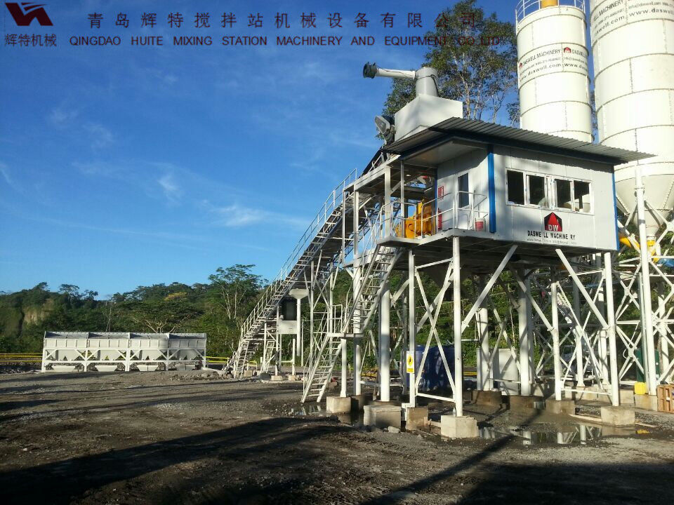 輝特混凝土攪拌站HZS90攪拌臂布置合理，攪拌性能強(qiáng)