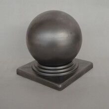 65方?jīng)_壓柱頭護(hù)欄方柱頭廠家鐵球空心廠家【恒揚(yáng)】