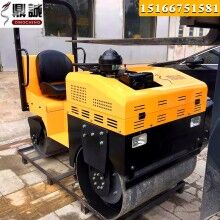 看成??！看1.5噸座駕式柴油壓路機 雙鋼輪壓路機 溝槽施工壓土機