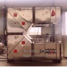 一款專用于大米種子的Z型提升機(jī)，驅(qū)動(dòng)功率小，節(jié)能環(huán)保，便與保養(yǎng)