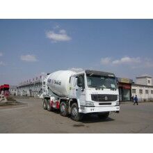 豪沃8*4型16方攪拌運(yùn)輸車(chē)