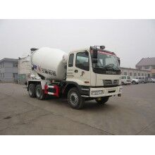 歐曼10方攪拌運(yùn)輸車(chē)